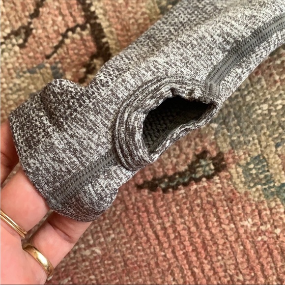 ABYL Motion Seamless Long Sleeve Crop Top - Picture 8 of 8